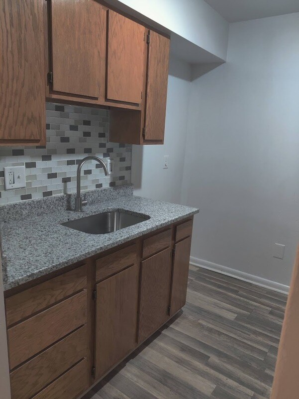 Foto del edificio - 891 N 41st St