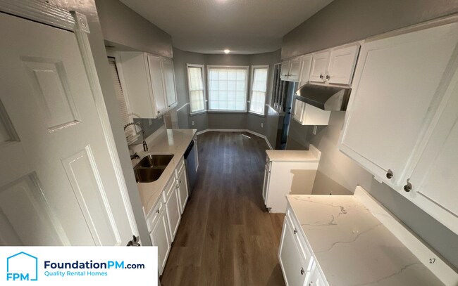 Foto del edificio - 5869 Scottsdale Ave