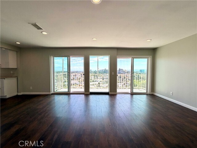 Foto del edificio - 4214 Barrett Rd