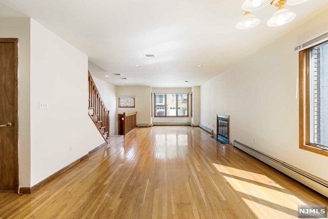 Building Photo - 155 Morningside Ln