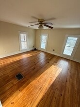 Building Photo - 42 Delaware St