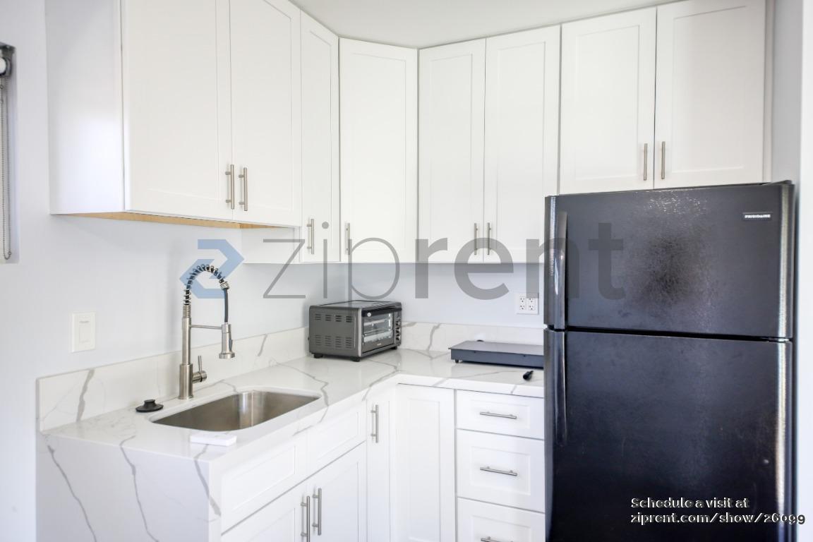 10045 Wisner Ave Houses in Los Angeles, CA Westside Rentals