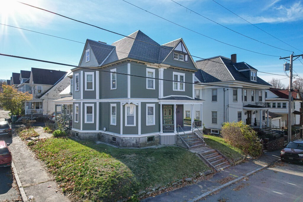 Primary Photo - 85 Sherman St