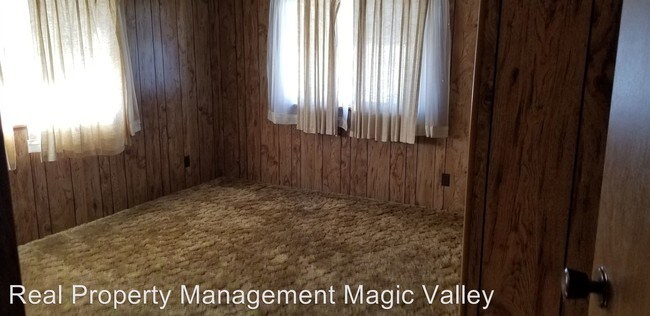 Foto del edificio - 3 br, 2 bath House - 3922 N 1400 E