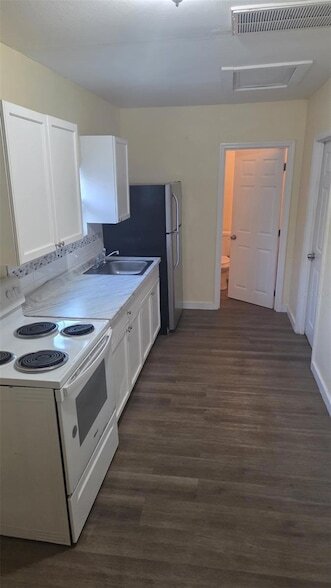 Foto del edificio - 4115 W Comanche Ave