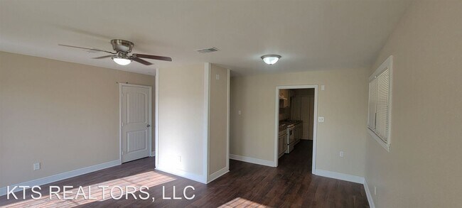Foto del edificio - 4 br, 1.5 bath House - 4541 Bonita Dr