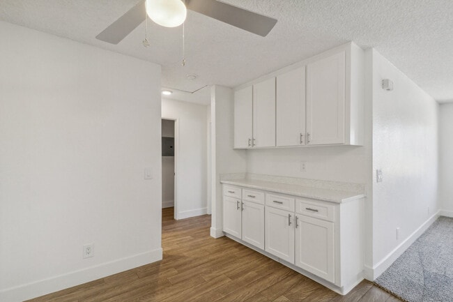 Building Photo - Terre at Oak