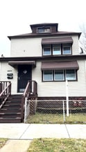 Building Photo - 10655 S Hoxie Ave
