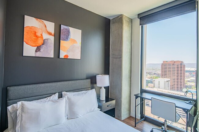 Foto del edificio - 700 N 4th St