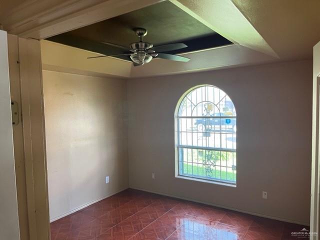 Foto del edificio - 3005 N Nicholson Ave
