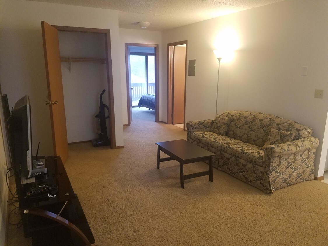 Primary Photo - 4173 Southgate Ln SW