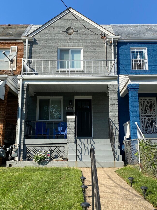 Photo - 3976 East Capitol Street Northeast Townhome