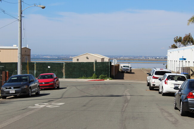 Water Views from front yard! - 517 11th St