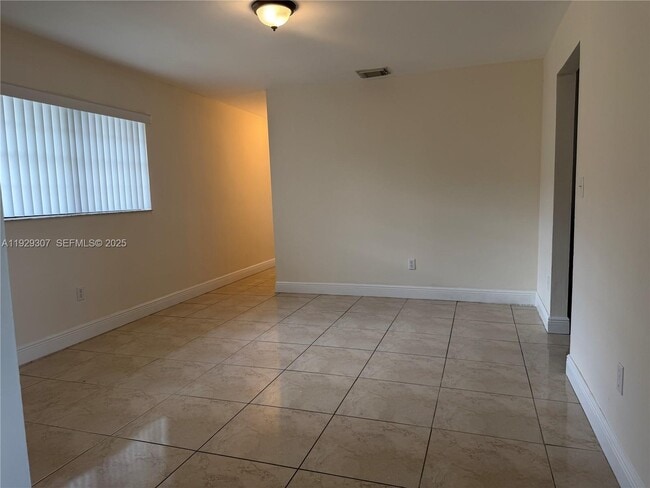 Building Photo - 6083 W Flagler St