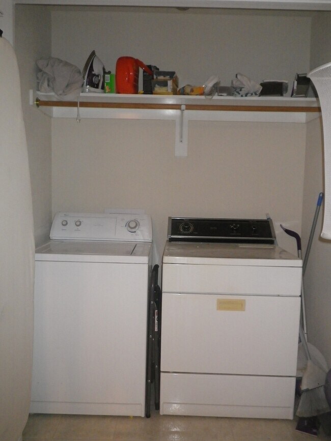 Foto del edificio - Great Location in Denham Springs in  Quiet...