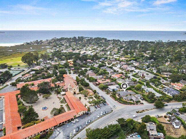 Foto del edificio - Sunny Carmel Two Bedroom - Carmel School D...