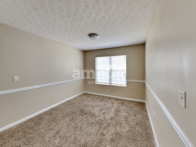 Building Photo - 1705 New Orleans Way