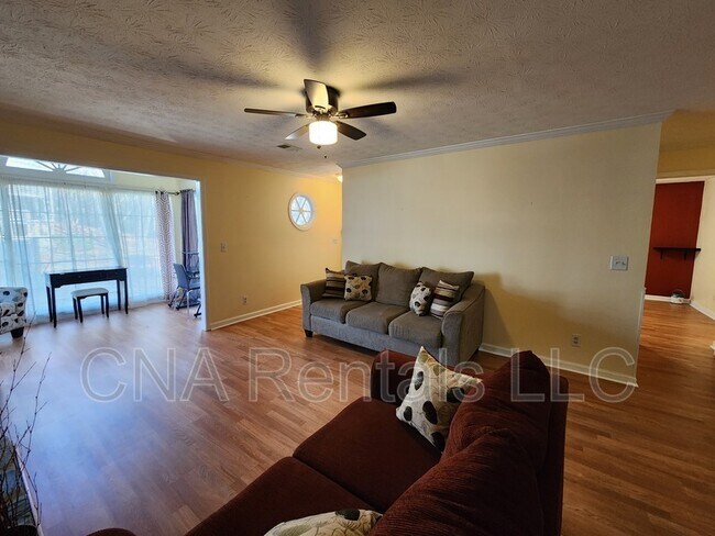 Foto del edificio - 1505 Countryside Pl SE