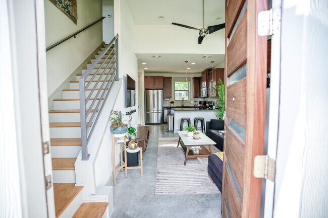 Foto del edificio - 8500 Bowling Green Dr