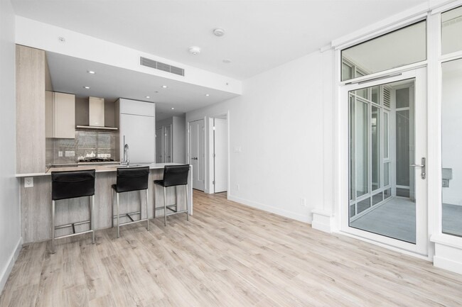 Photo du bâtiment - 2288 Alpha Ave