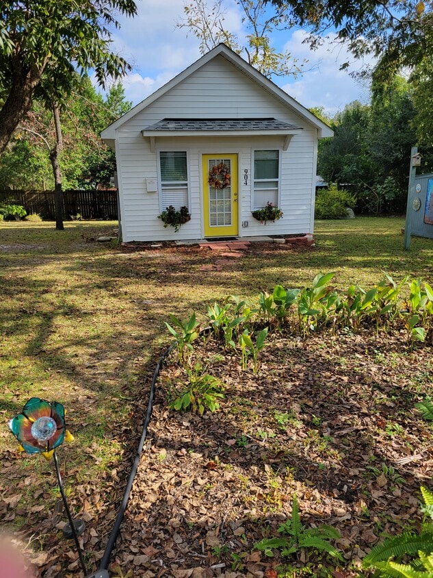 904 Adelaide Dr, Wilmington, NC 28412 House Rental in Wilmington, NC