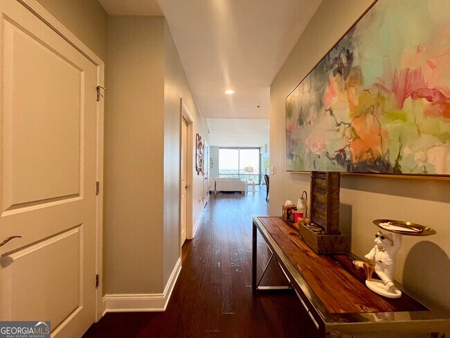 Building Photo - 270 17th St NW