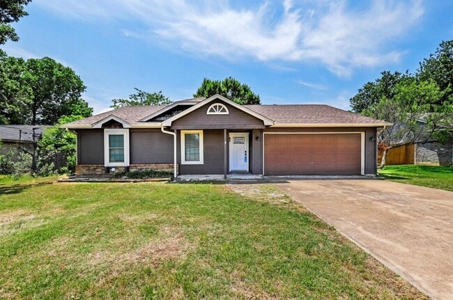 Foto del edificio - 1300 Timbercrest Dr