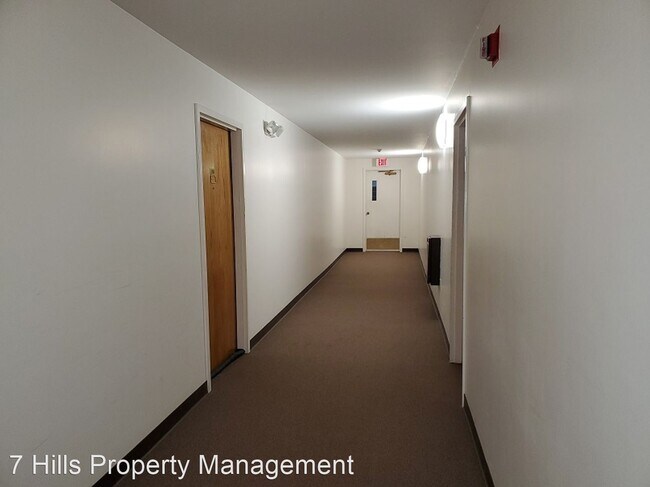 Building Photo - 2 br, 1 bath House - 593 Main Street Unit 203