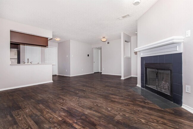 Building Photo - 8301 Boat Club Rd