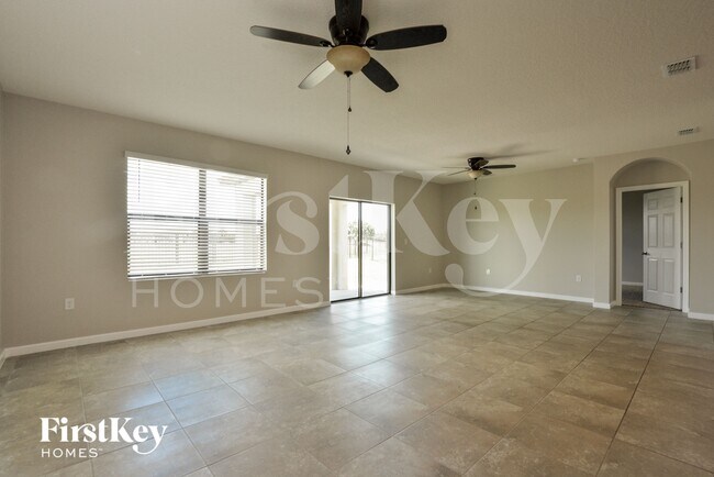 Foto del edificio - 3738 Loggerhead Ln