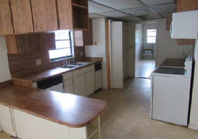 Building Photo - 3 bedroom in Fort Meade FL 33841