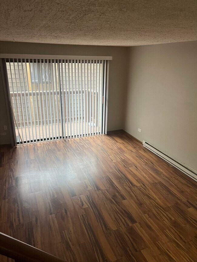 Foto del edificio - 14747 Kenton Ave