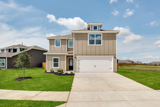 Building Photo - 1324 Tilton Dr