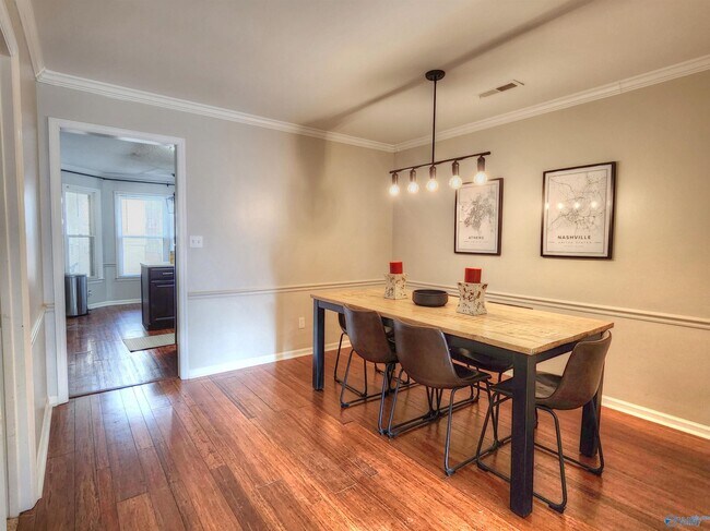 Building Photo - 6946 Steeplechase Dr NW
