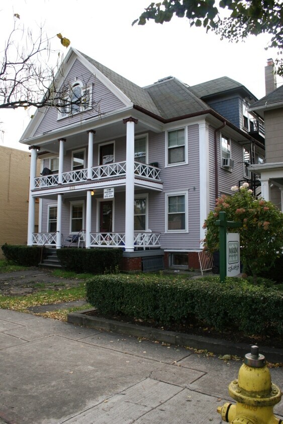 Primary Photo - 639 Park Avenue Apt #3