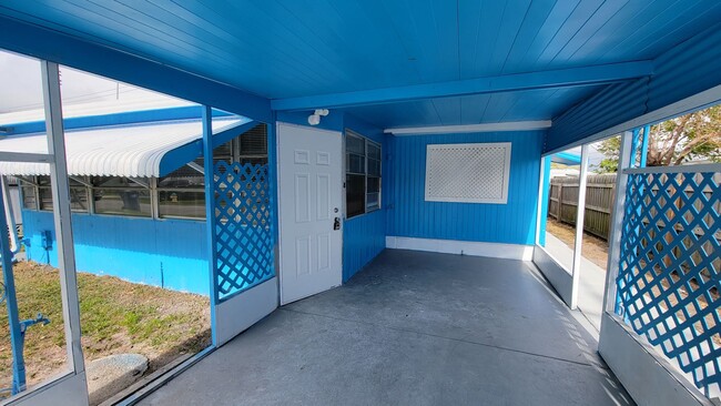 Foto del edificio - Freshly Updated 3 bed/ 2 bath Mobile Home ...