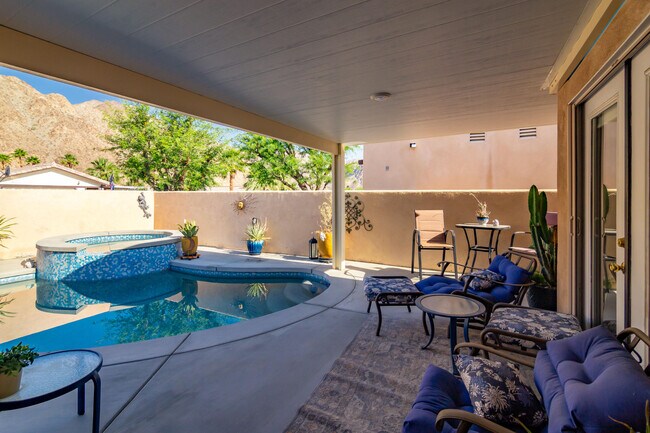 Building Photo - 54324 Avenida Madero