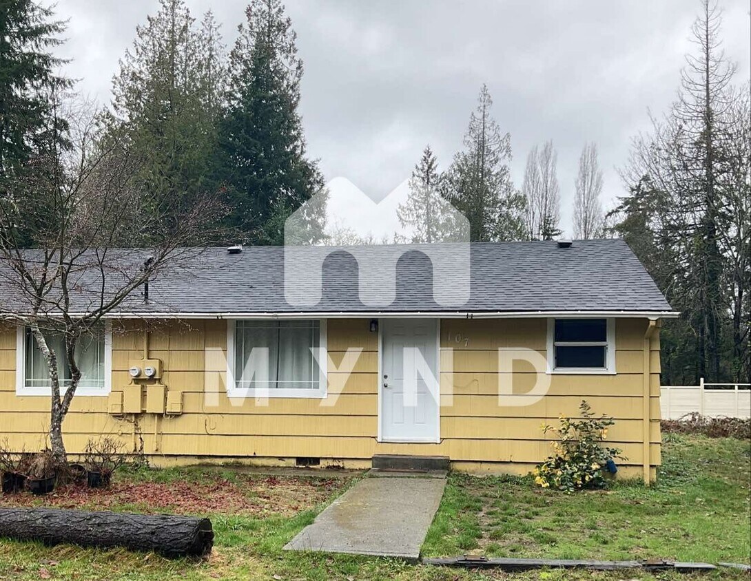 107 Sunnyhill Rd W Condo for Rent in Bremerton, WA