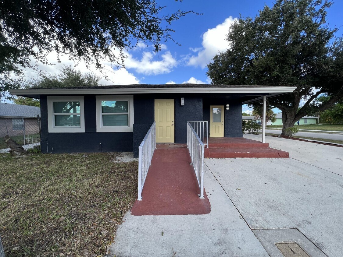 601 NW 2nd St, Delray Beach, FL 33444 House Rental in Delray Beach