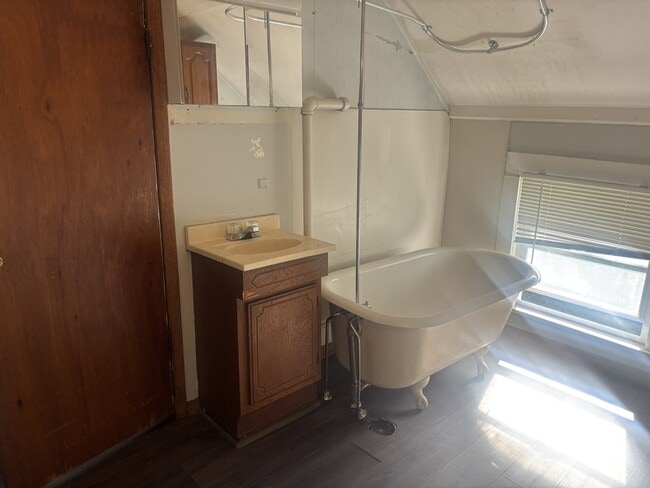 Foto del edificio - 527 9th St SW