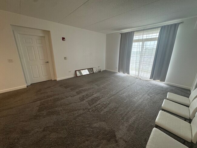 Foto del edificio - 8300 Callie Ave
