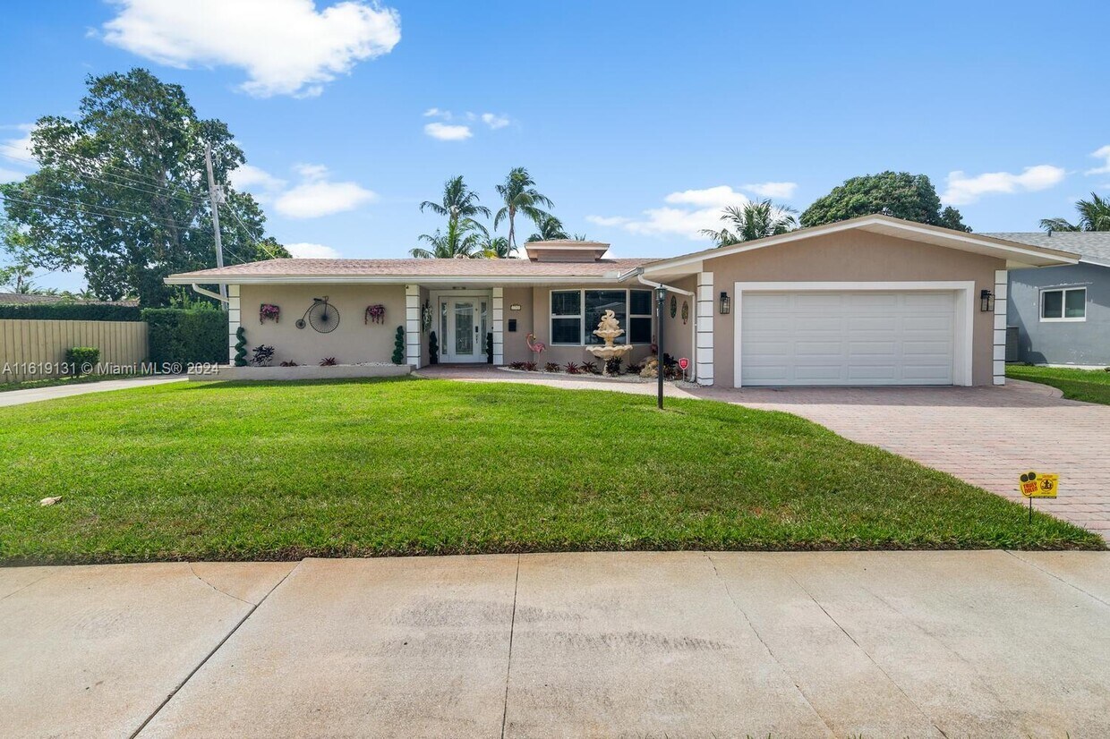 Foto principal - 4620 Fillmore St