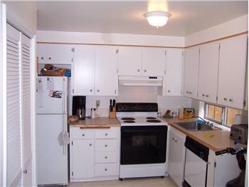 Building Photo - 14004 Greenwood Ave N