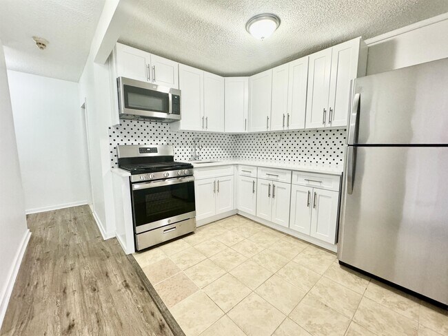 Foto del edificio - 1601 Union Turnpike