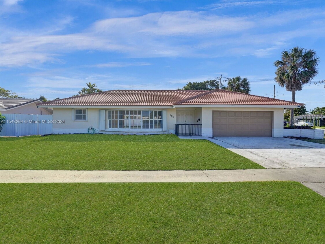 Southwest 8th Terrace, Boca Raton, FL 3348... - Southwest 8th Terrace, Boca Raton, FL 3348...