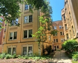 Building Photo - 8014 Kilpatrick Ave