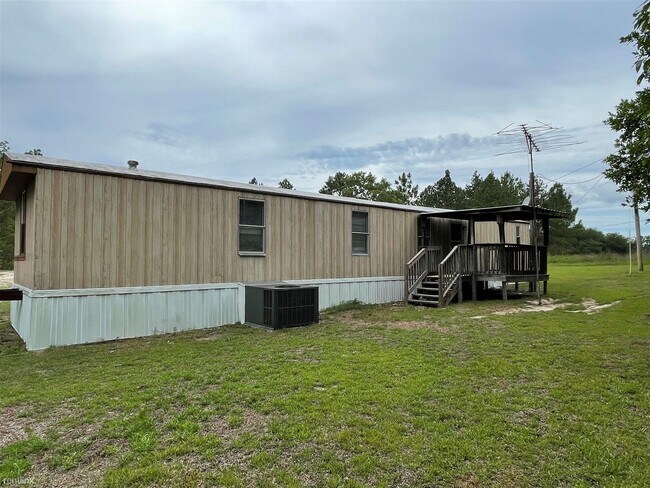 Foto del edificio - 3 br, 2 bath Mobile Home - 718 Reedy O Smi...
