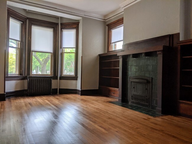 Building Photo - 1444 N Humboldt Ave