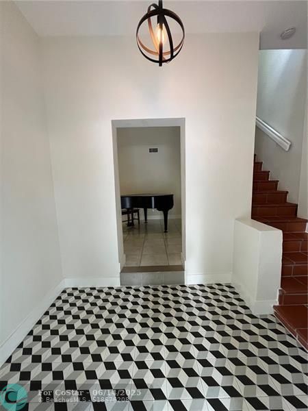 Foto del edificio - 2356 SW 16th Ave
