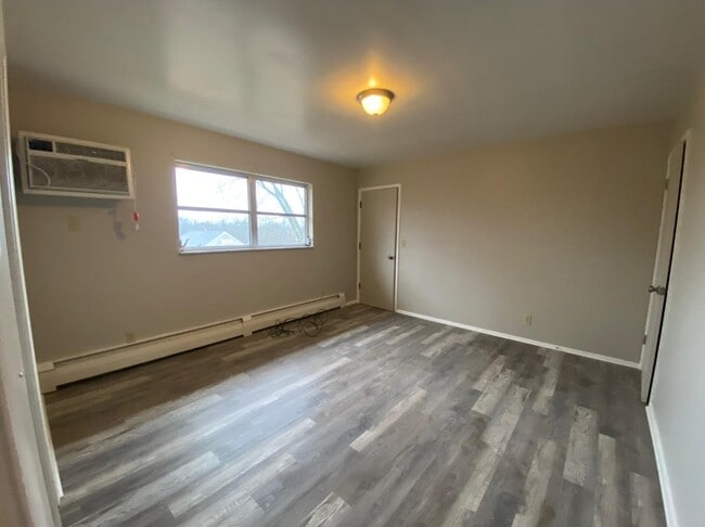 Building Photo - 1654 Atson Ln